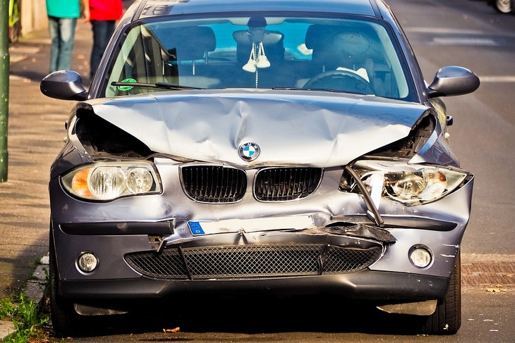 Wypadek przez który kierowca dostał zaniżone odszkodowanie oc, kolizja z udziałem BMW serii 3